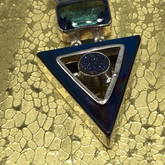 925 Sterling Silver Blue Stone Pendant Necklace Beaded Chain Geometric Triangle - Picture 4 of 8